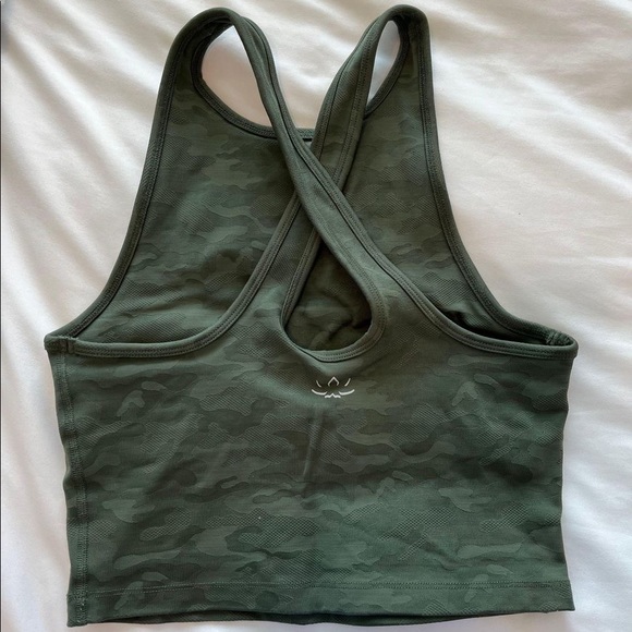 Beyond Yoga Jacquard Studio Tank Top - Picture 2 of 2